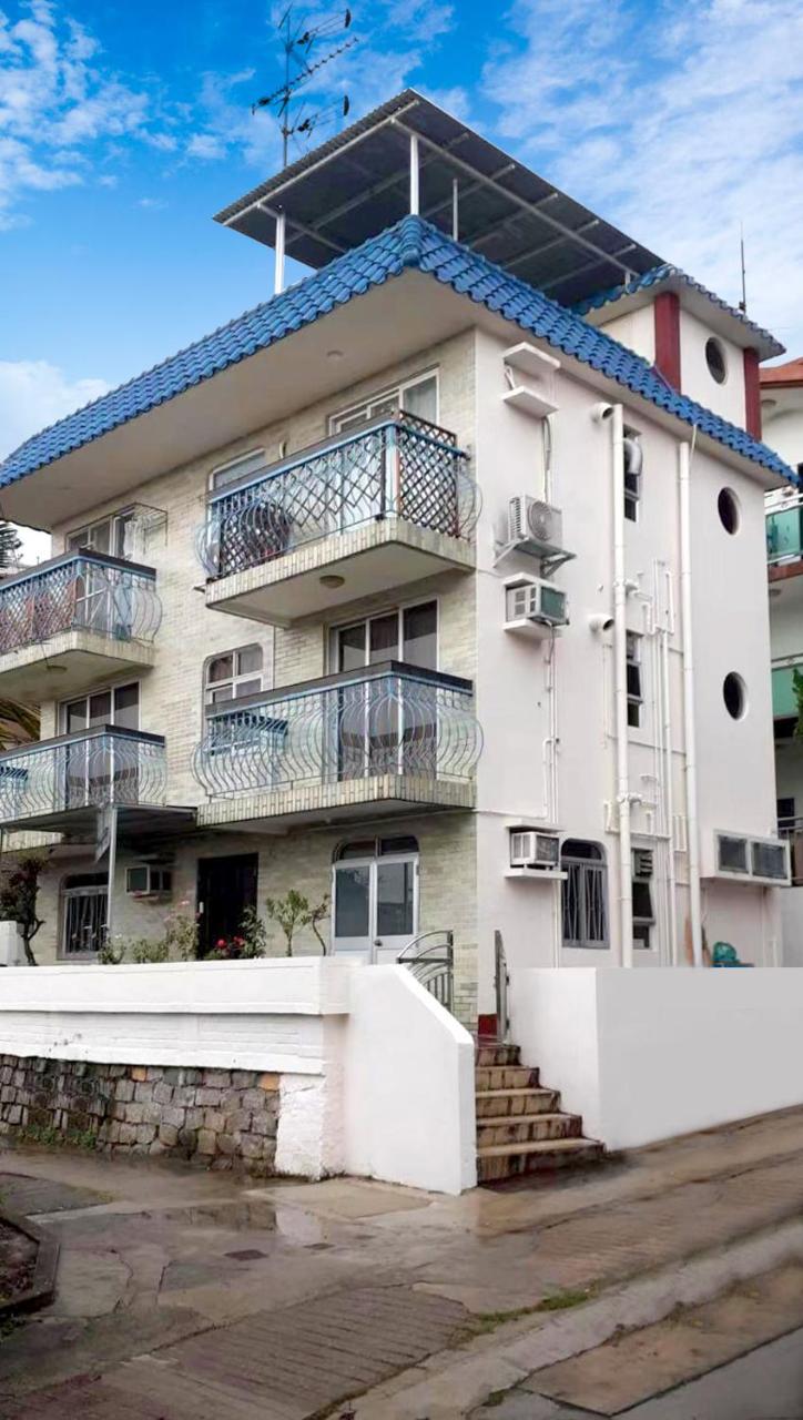 The Cove Hostel - Tong Fuk Octopus Гонконг Екстер'єр фото